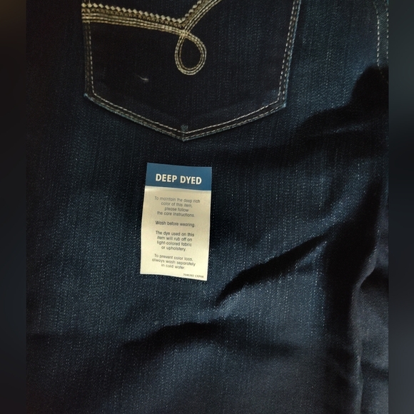 Lee Women's Stretchy Deep-Dyed Dark Blue Jeans - Picture 4 of 4